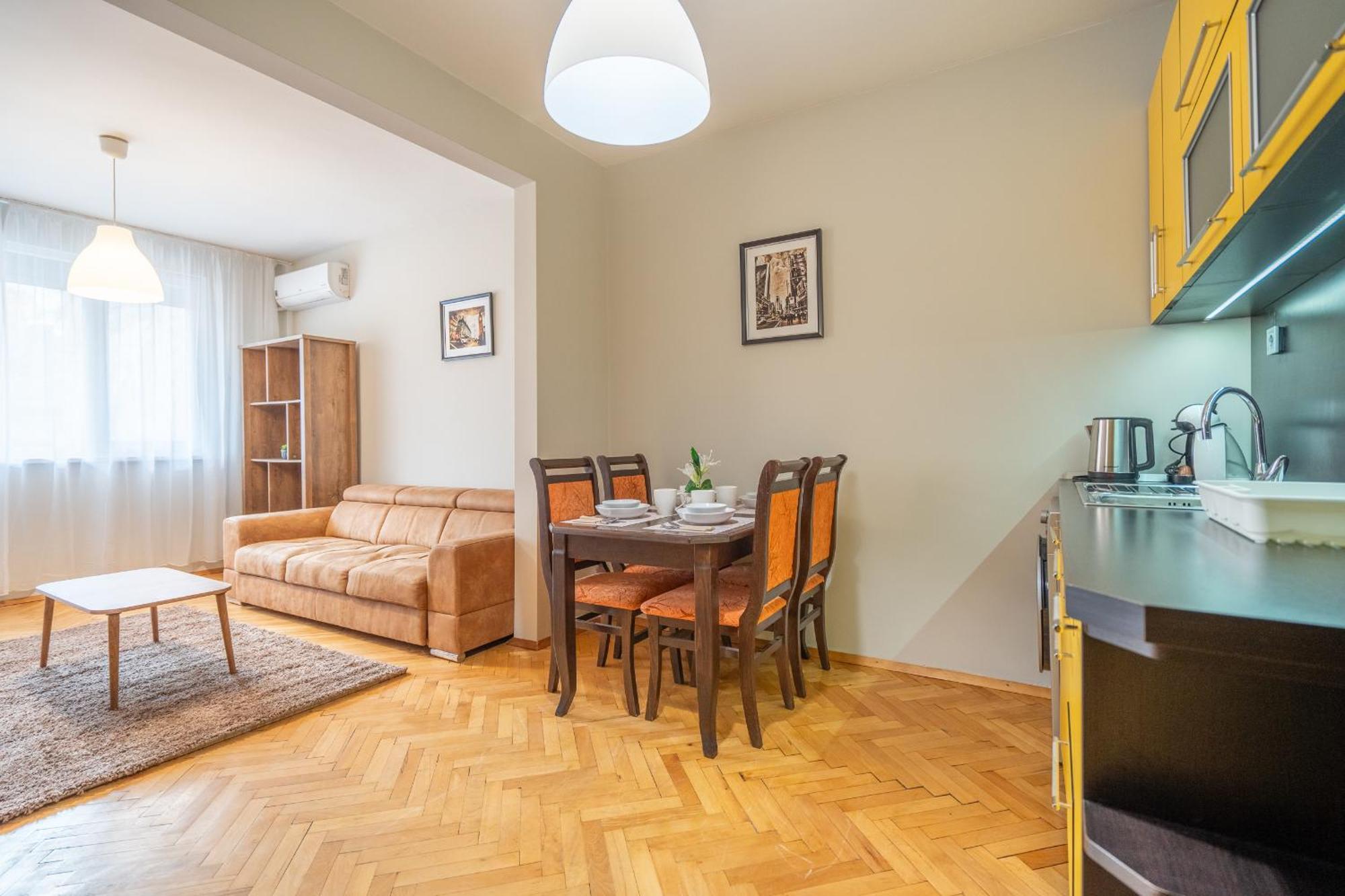 Pirotska 2-Bedroom 100M2 Apartment In Sofia Center Dış mekan fotoğraf