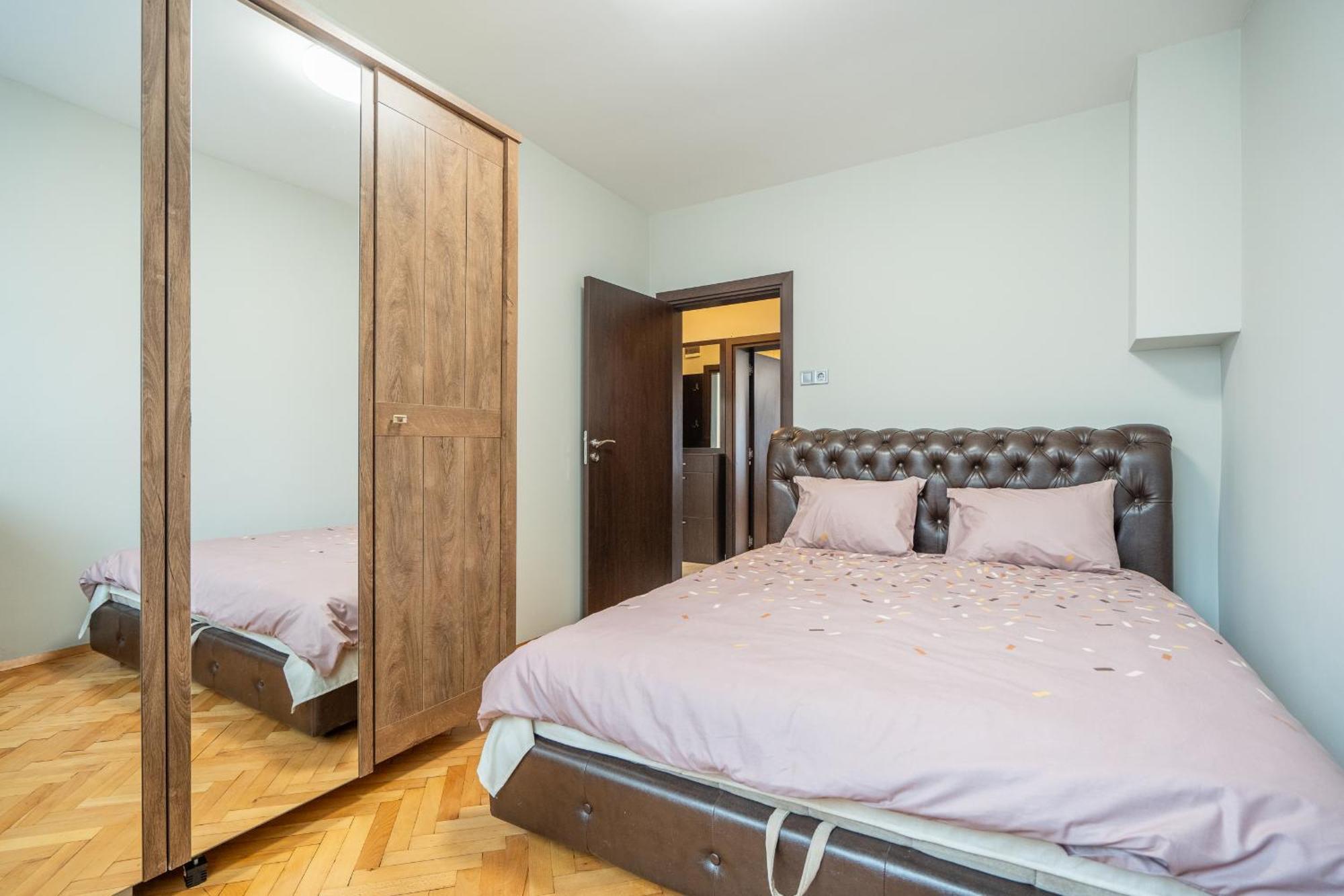 Pirotska 2-Bedroom 100M2 Apartment In Sofia Center Dış mekan fotoğraf